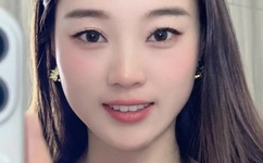 班花在教室伦流澡到高潮视频